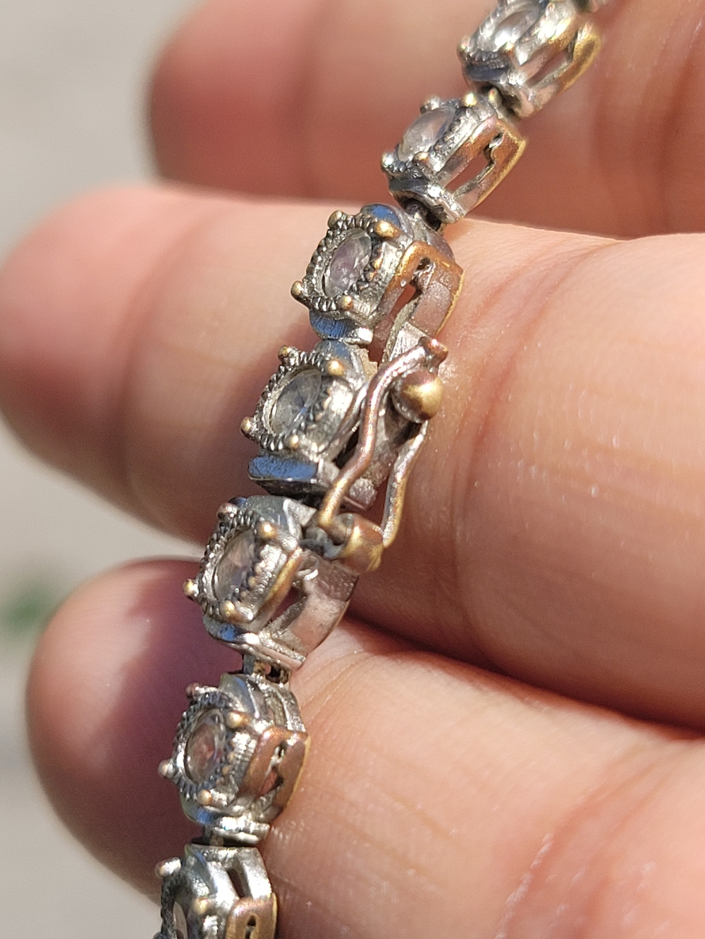 Vintage 90s White Diamantie Tennis Bracelet Unmarked/non Magnetic Could Be Strlg - Picture 16 of 16